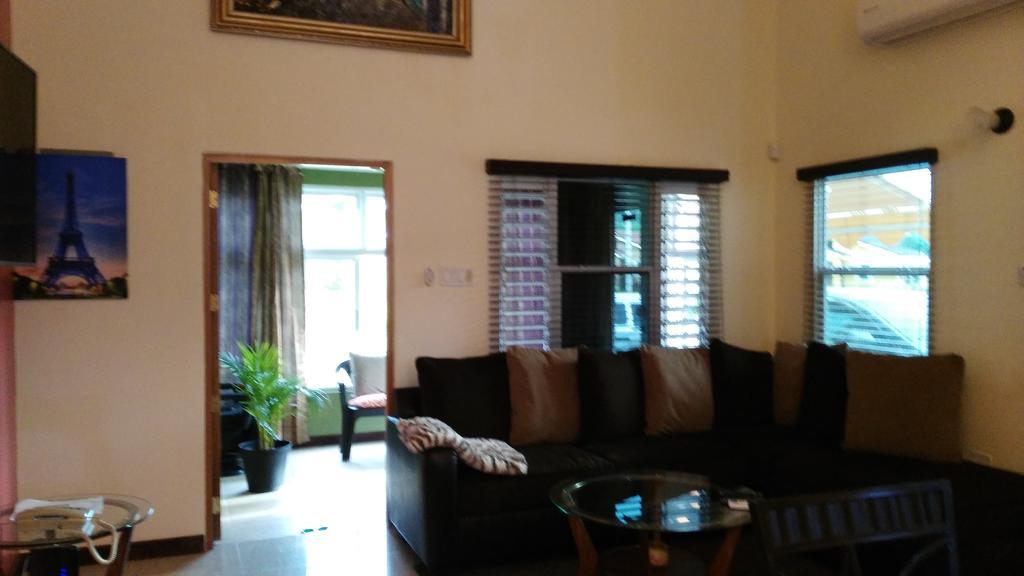 Relax Villa Ocho Rios Bilik gambar